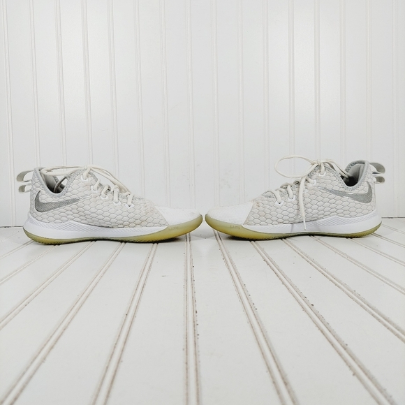 Nike LeBron Witness 3  White Chrome Lace Up Athletic Sneakers D295 - Picture 7 of 12